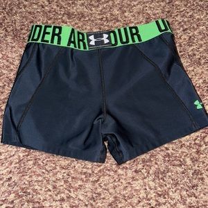 Under Armour compression short